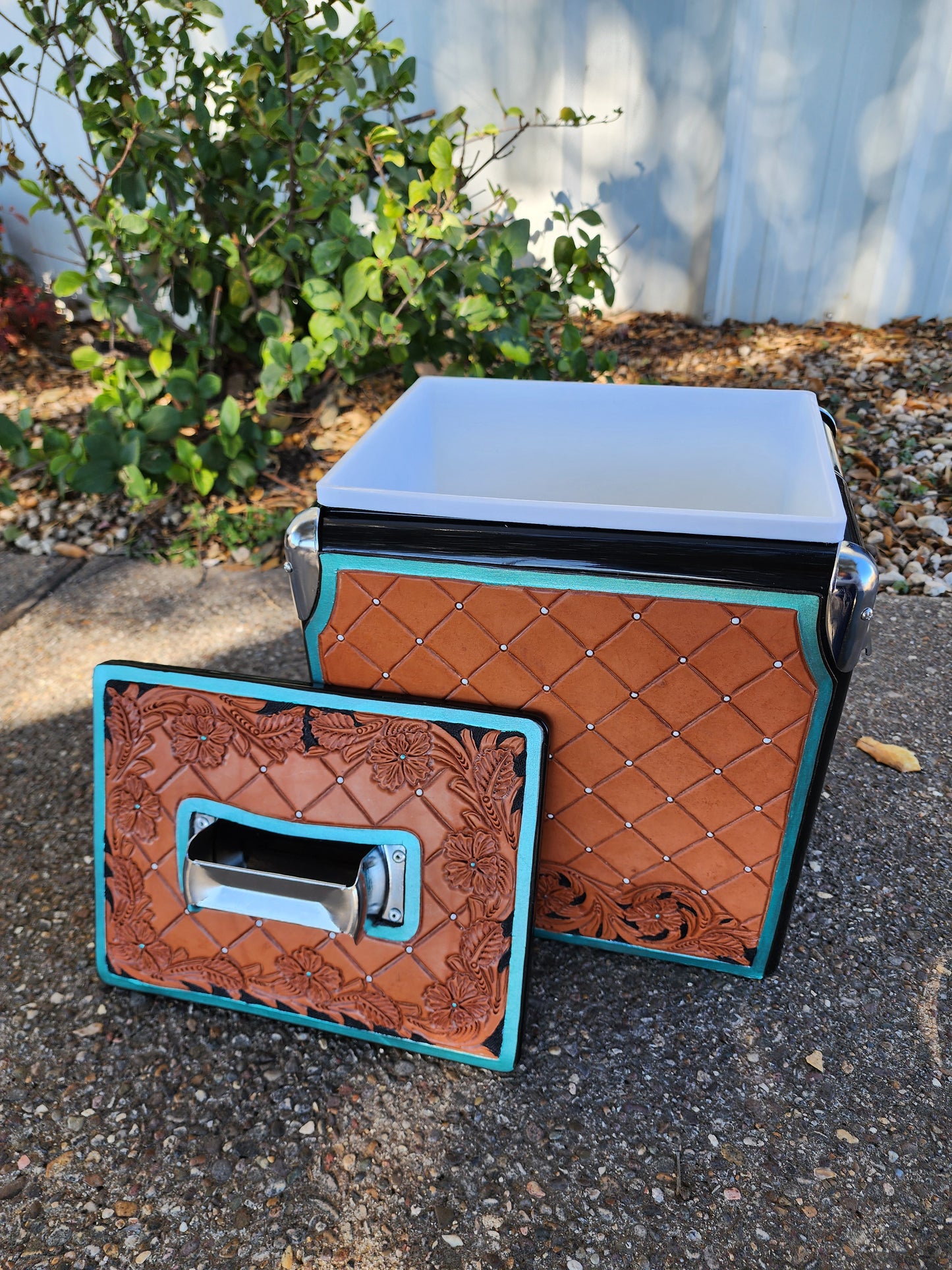 Retro Rodeo Black Cooler- El Pinto