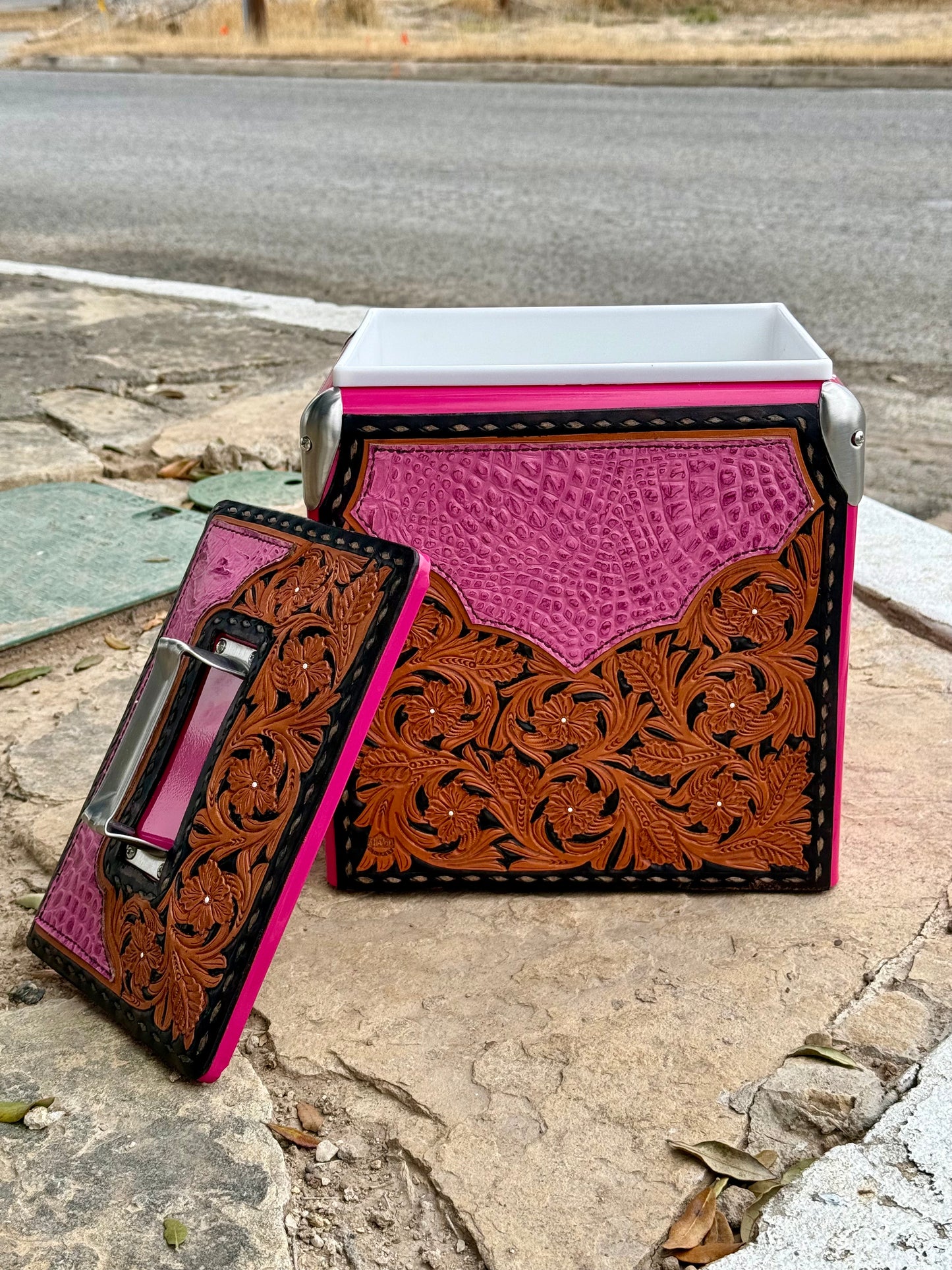 Retro Rodeo Pink Cooler- Pink Gator