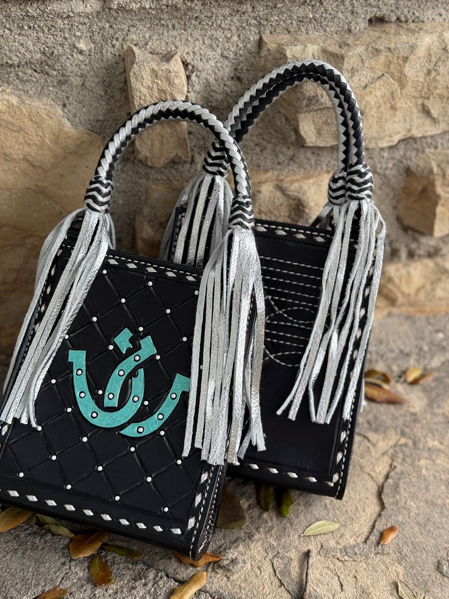 The Card Handbags- TURQUOISE HORSE SHOE SILVER TASSEL