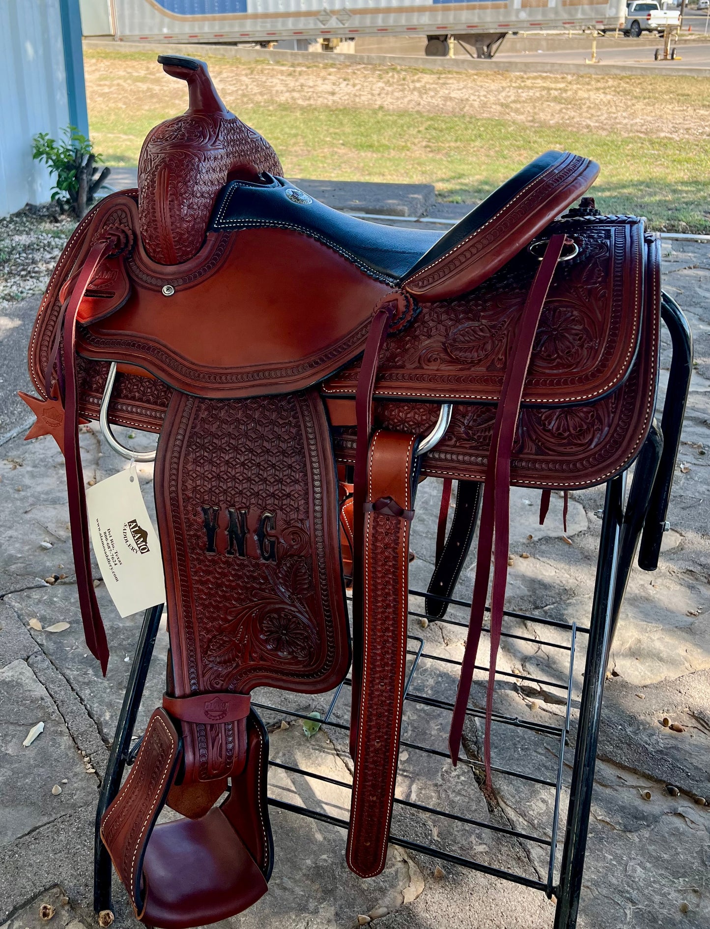 7/8 Combo Tooled Trail Saddle