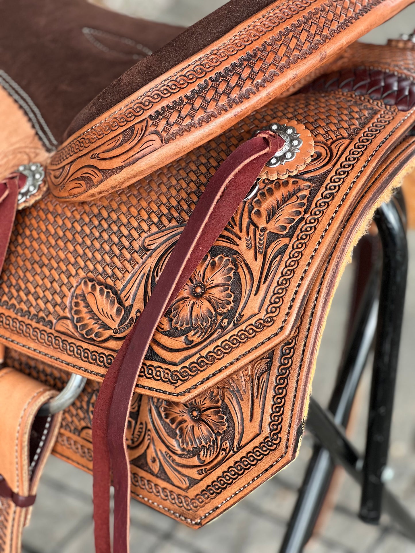 16" & 17" Ranchy ROPER Saddle