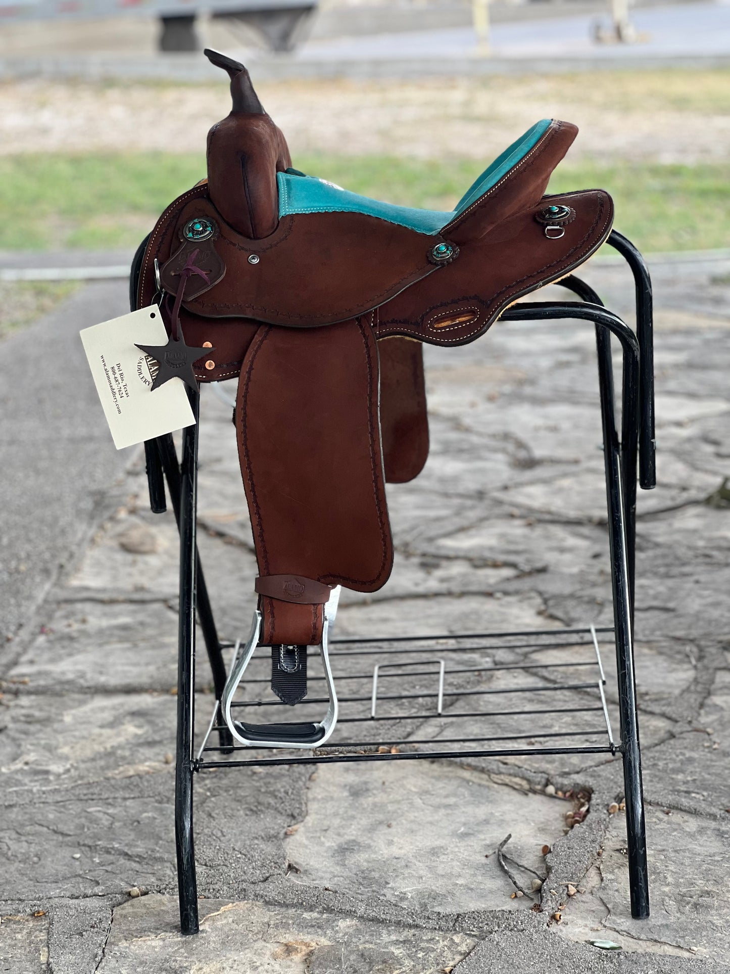 Alamo Air Barrel w/ Turquoise Suede seat